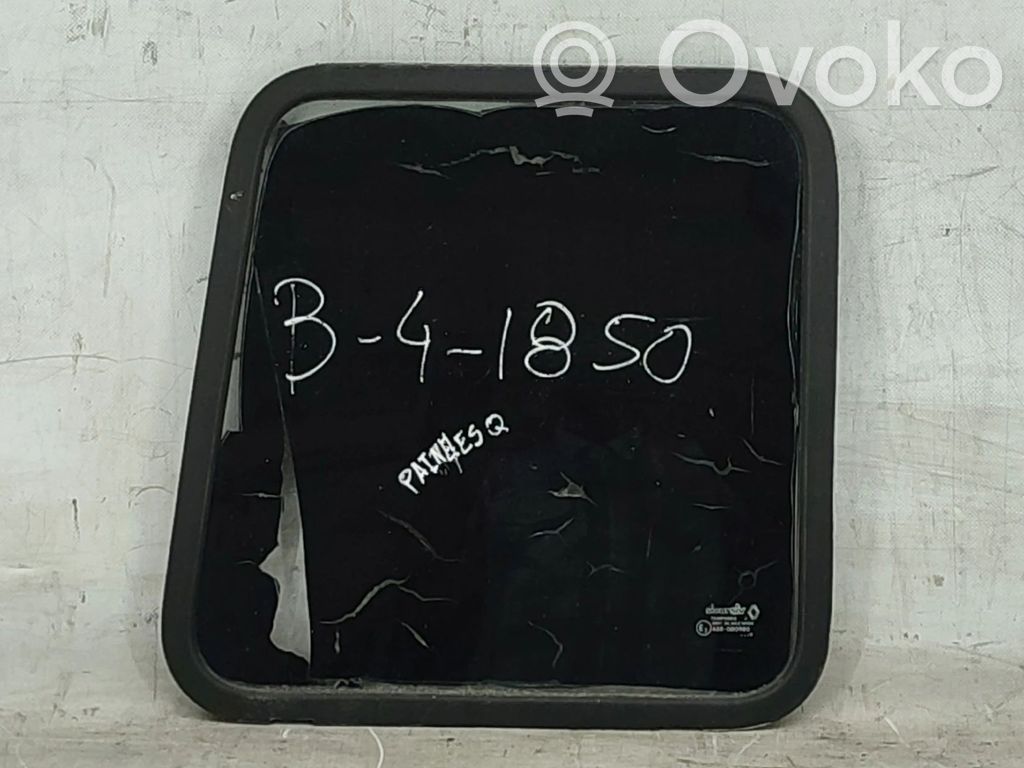 Rear side window   43R000980