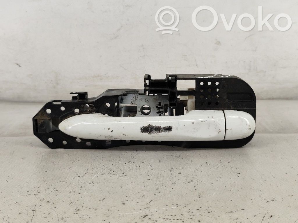 Manecilla externa puerta delantera   806060041R