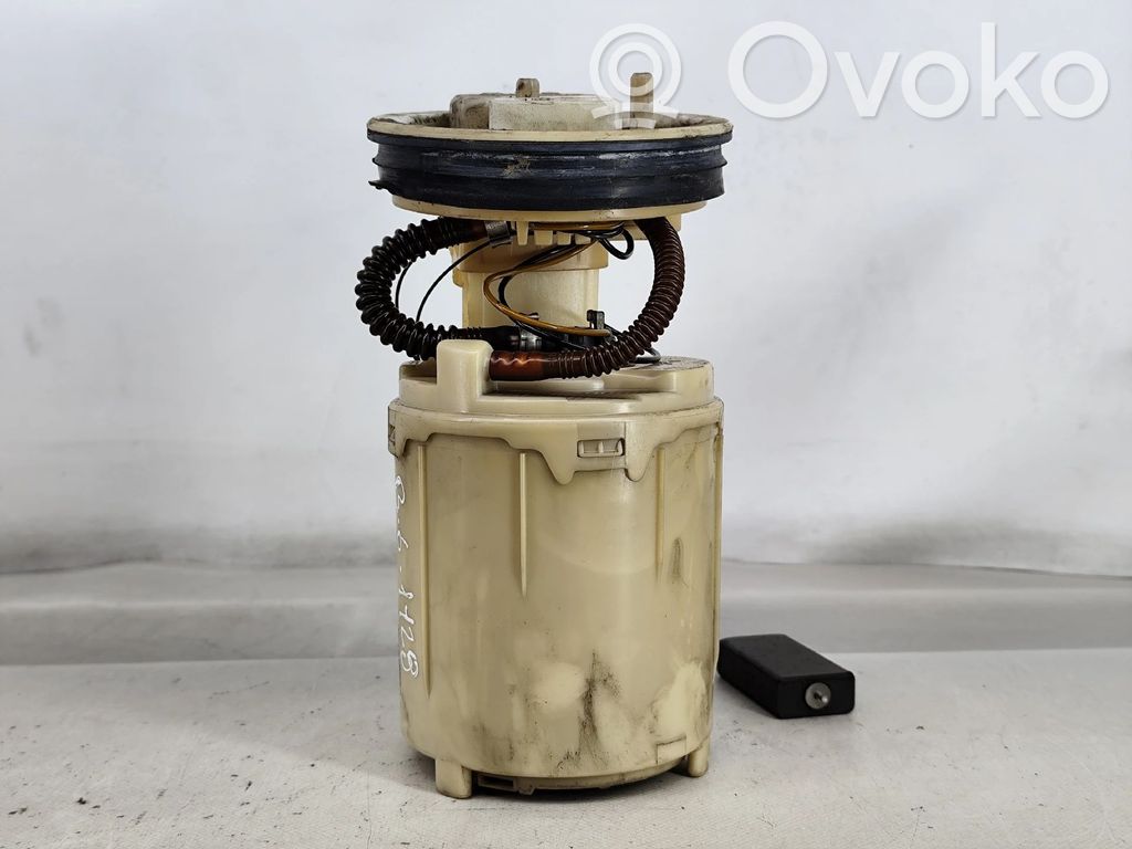 Volkswagen Polo III 6N 6N2 6NF Polttoainetason anturi