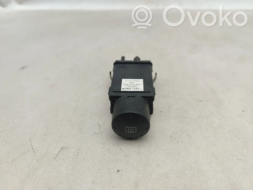 Tuulilasinlämmittimen kytkin   8N0941503B