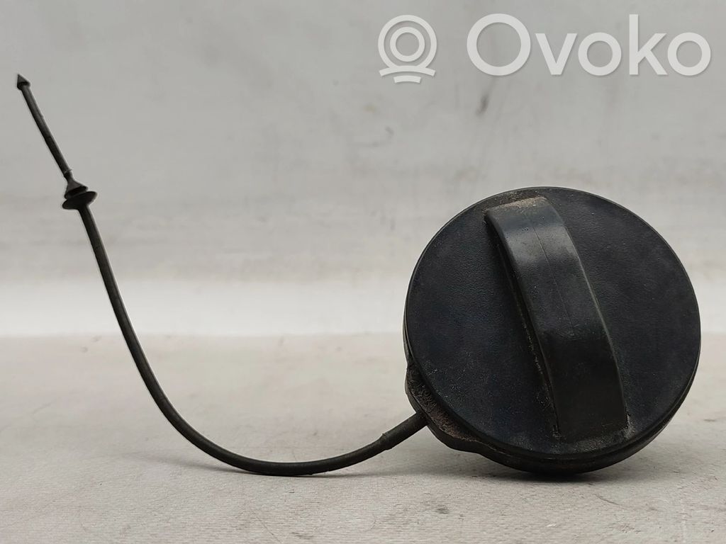 Opel Corsa F Polttoainesäiliön korkki 