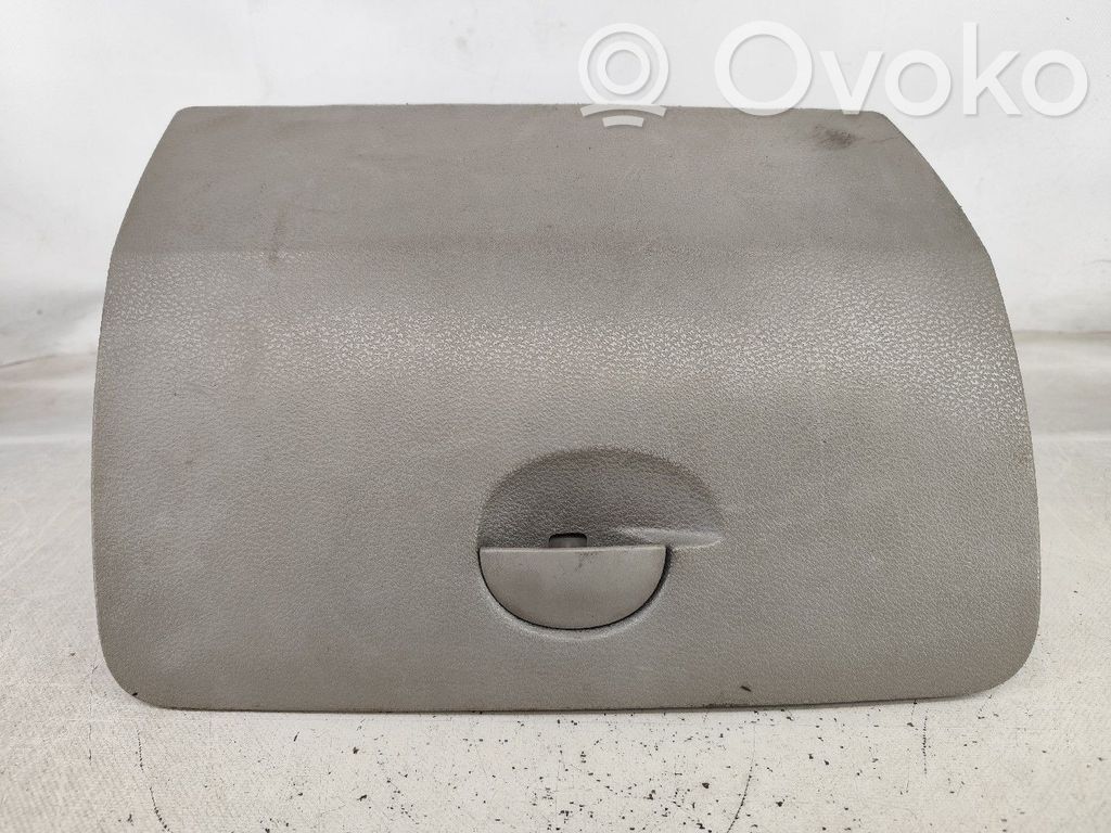 Boite à gants   8200461376,820046137