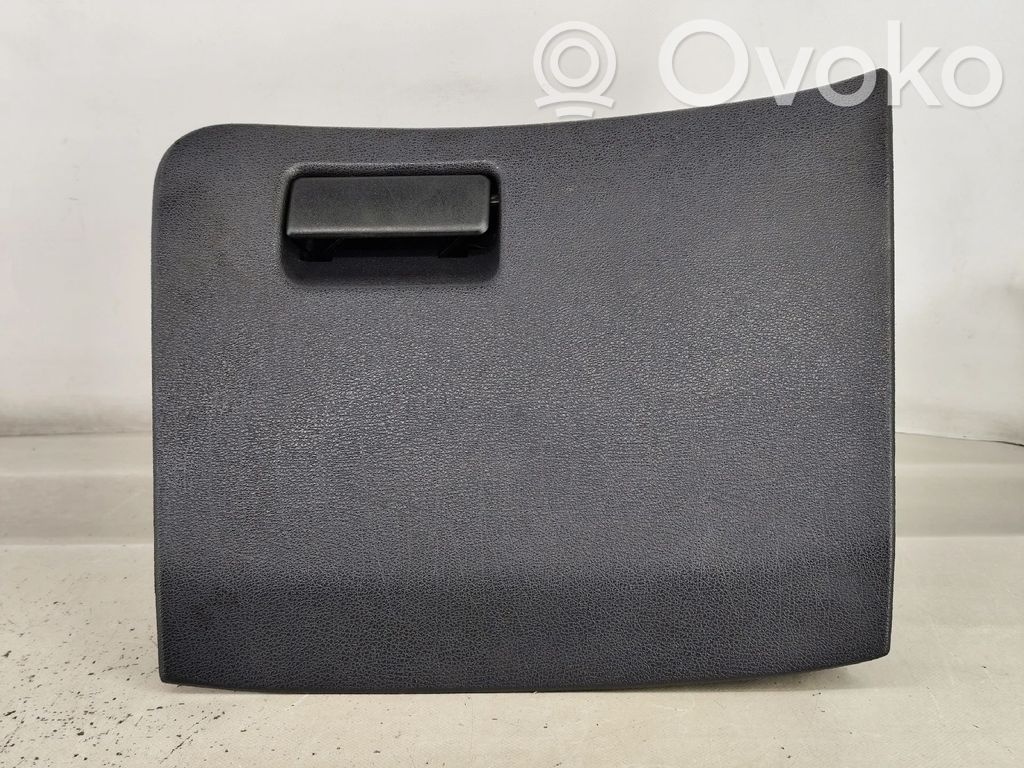 Guantera   93BGA06044