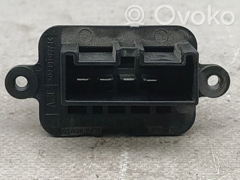 Iveco Daily 6th gen Relè ventola riscaldamento