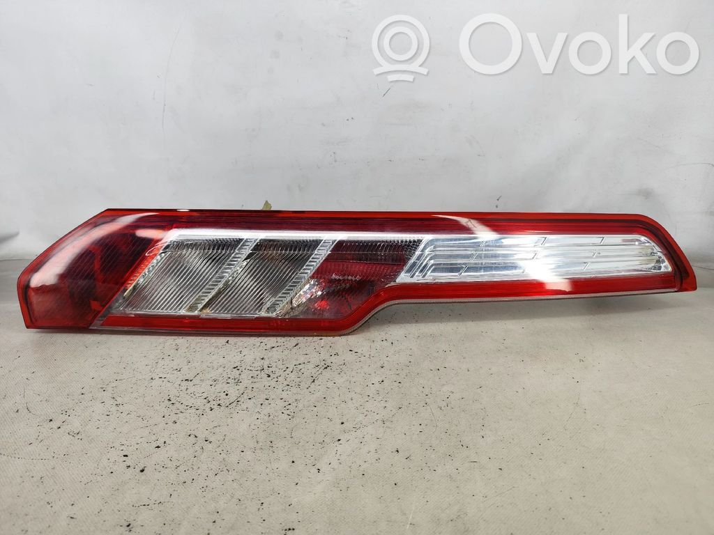 Tailgate rear/tail lights   BK2113405AJ