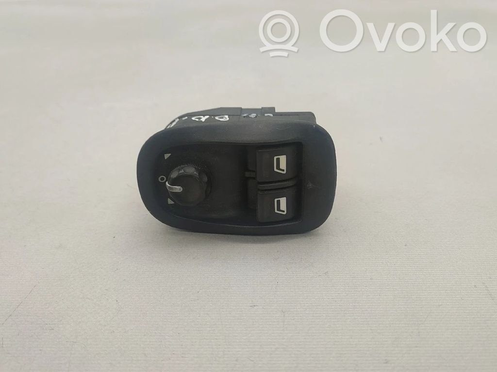 Peugeot 306 Interruptor del elevalunas eléctrico 