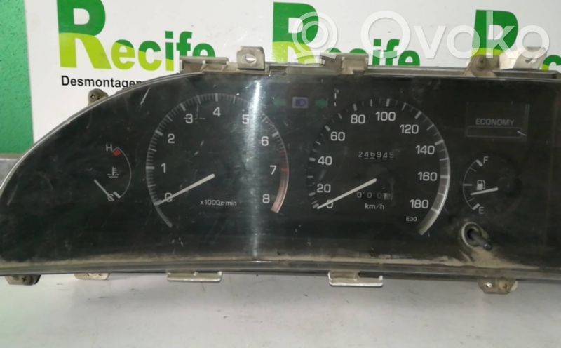 Toyota Corolla E90 Speedometer (instrument cluster) 