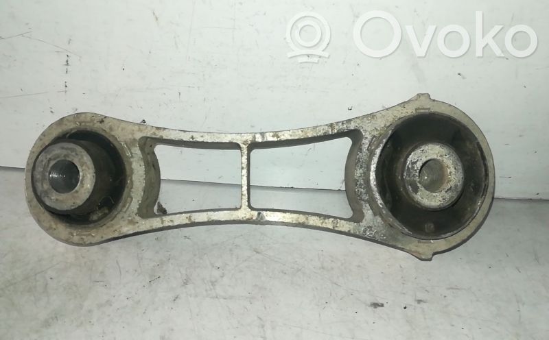 Renault Laguna I Engine mount bracket 