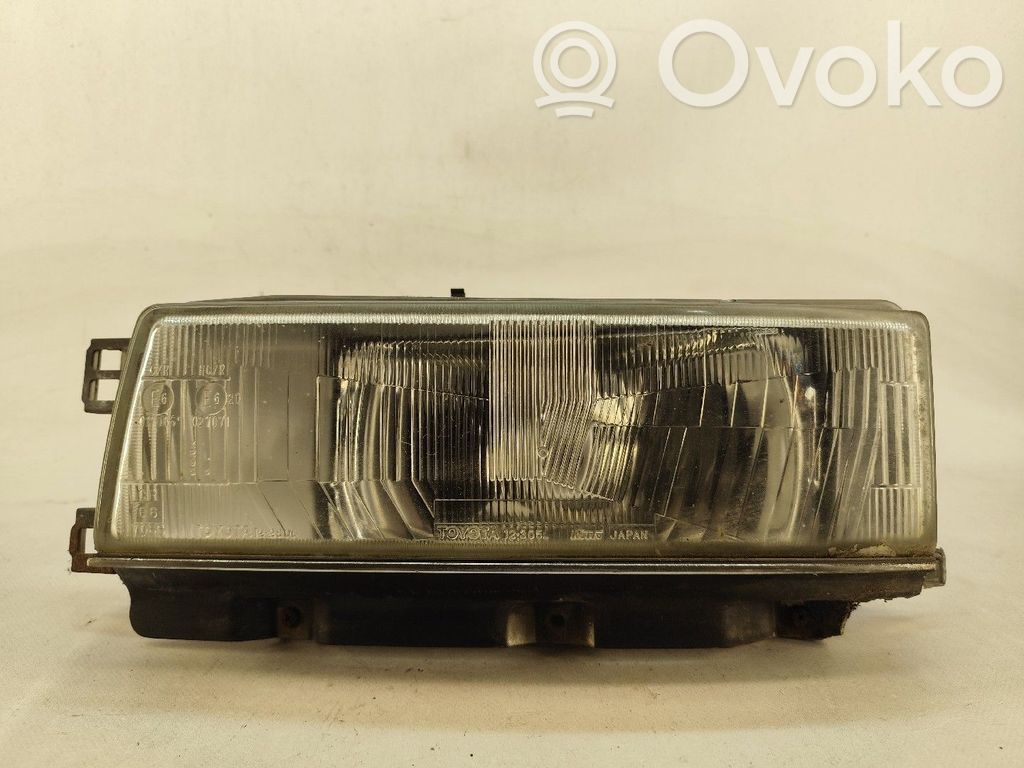 Toyota Corolla E90 Phare frontale 