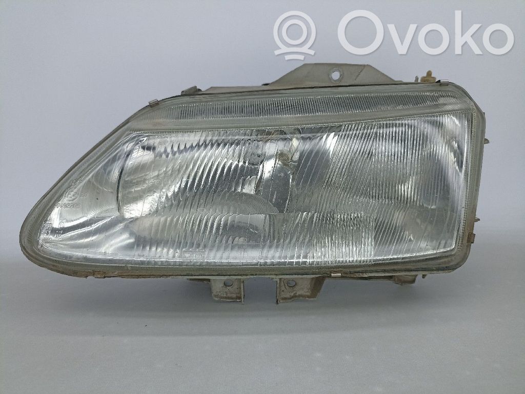 Renault Laguna I Scheinwerfer 