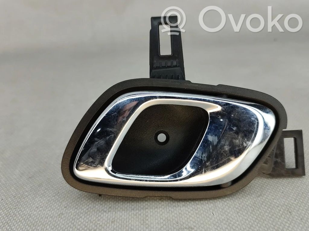 Front door interior handle   806715773R