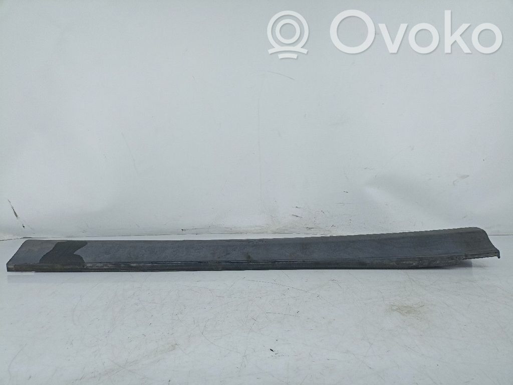 Slenkstis   9635682177,ESQ