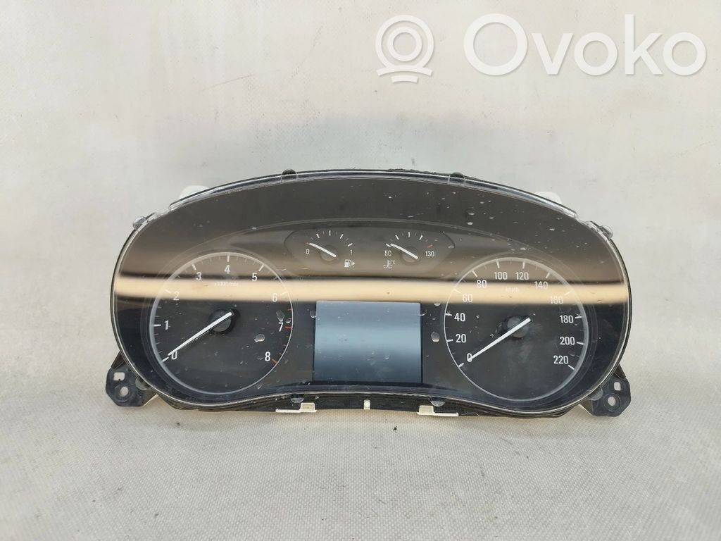 Speedometer (instrument cluster)   42483697,812372274