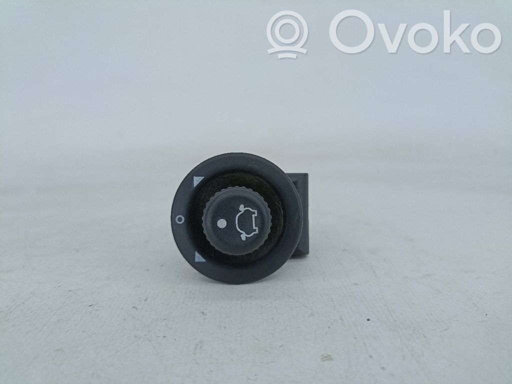 Wing mirror switch   93BG17B676BA,7PINOS