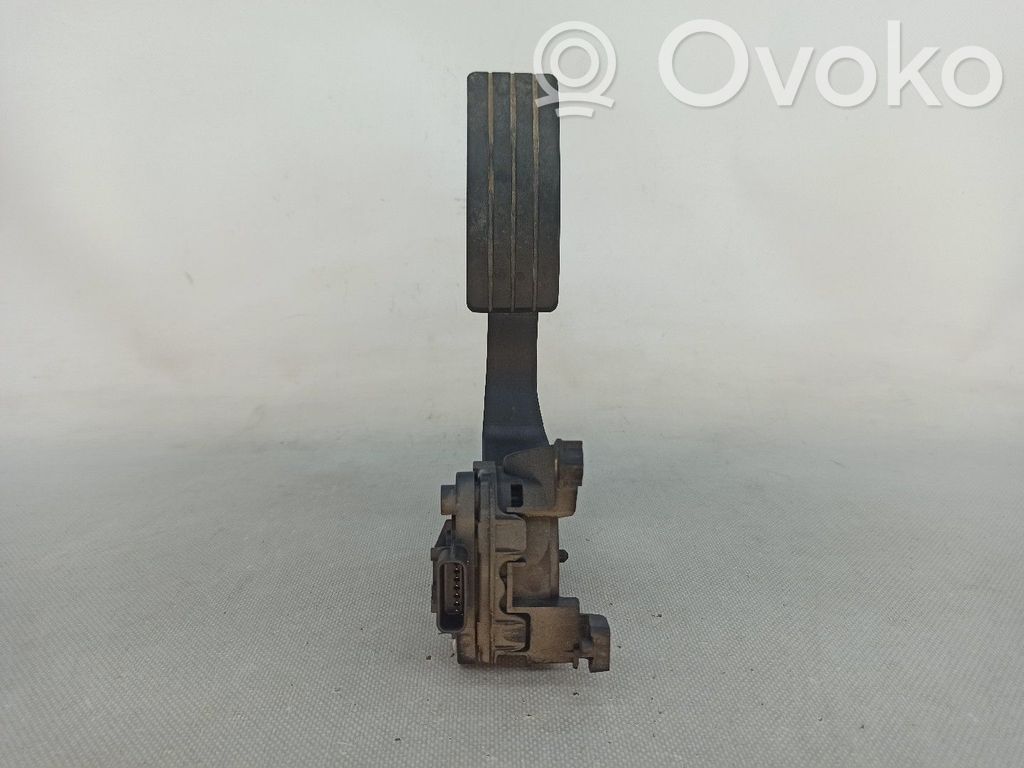 Accelerator throttle pedal   180029347R,6PINOS