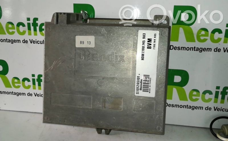 Engine control unit/module   7700745983,7700744405,S101265101