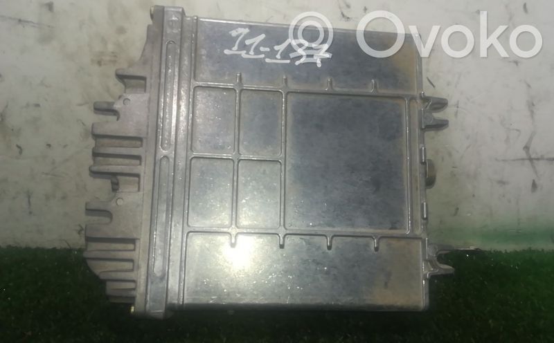 Nissan Terrano Engine control unit/module 
