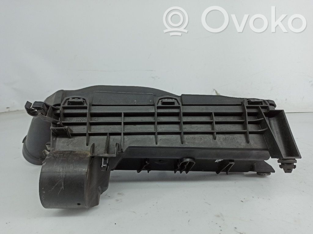 Luftfilterkasten   V758368180,PSA4287