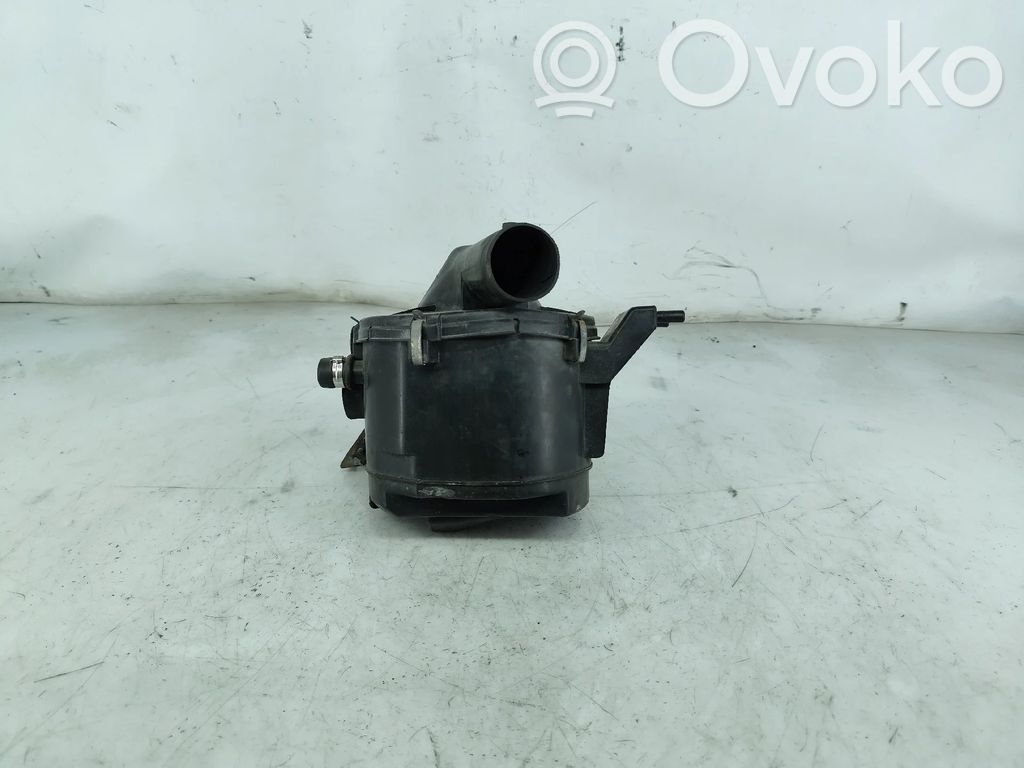 Peugeot 306 Ilmansuodattimen kotelo 