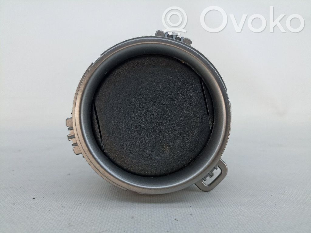 Toyota Yaris Grilă ventilație centrală