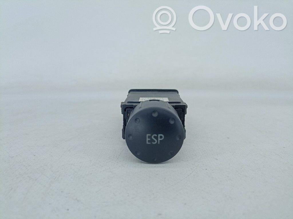 Multifunctional control switch/knob   8N0927134