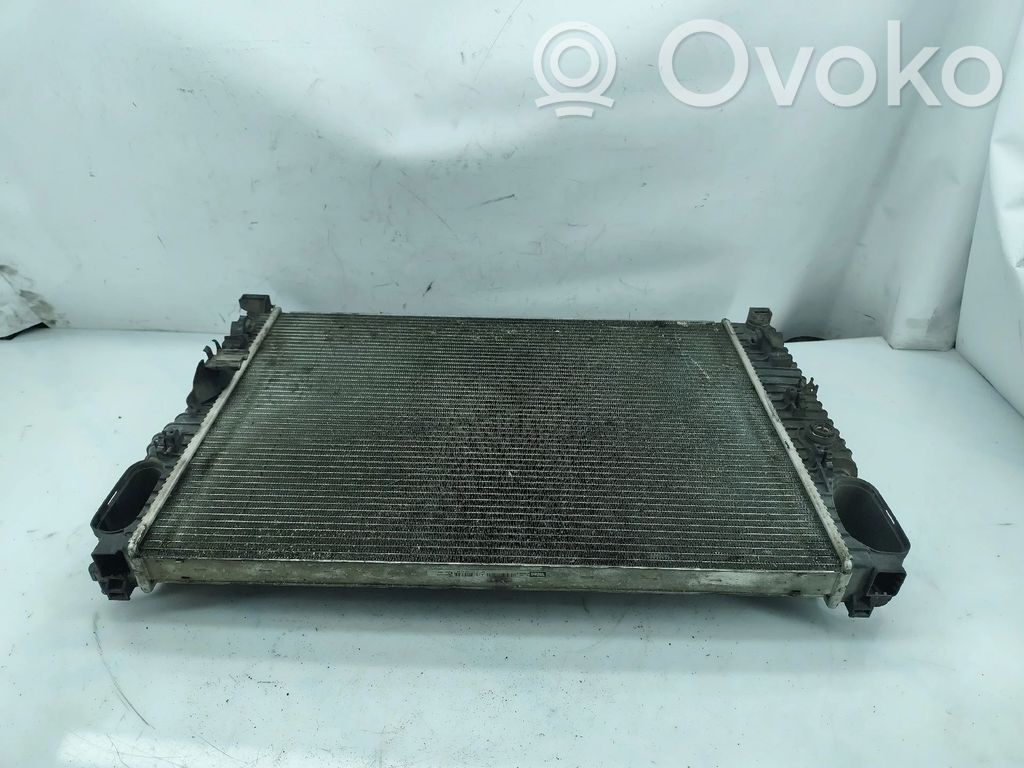 Mercedes-Benz E W211 Radiator lichid răcire 