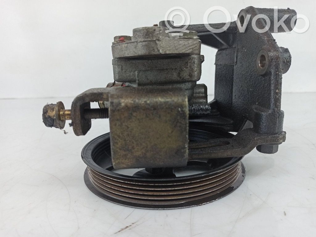 Pompa servosterzo   MR916044