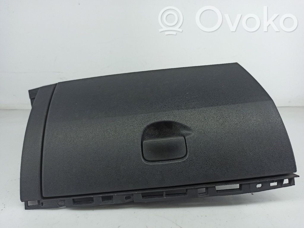 Handschuhfach   8200407712,8200407713,8200407714