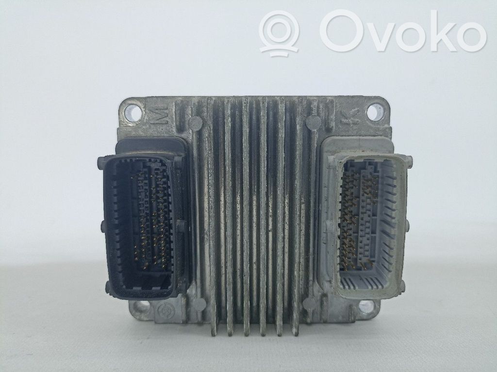 Unidad de control/módulo del motor   96436779
