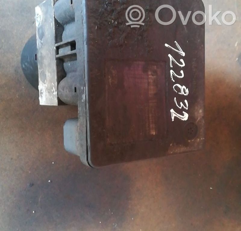 Pompe ABS   96FB2C013AA
