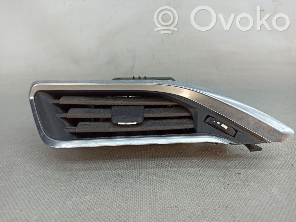 Peugeot 208 I Grilă ventilație centrală