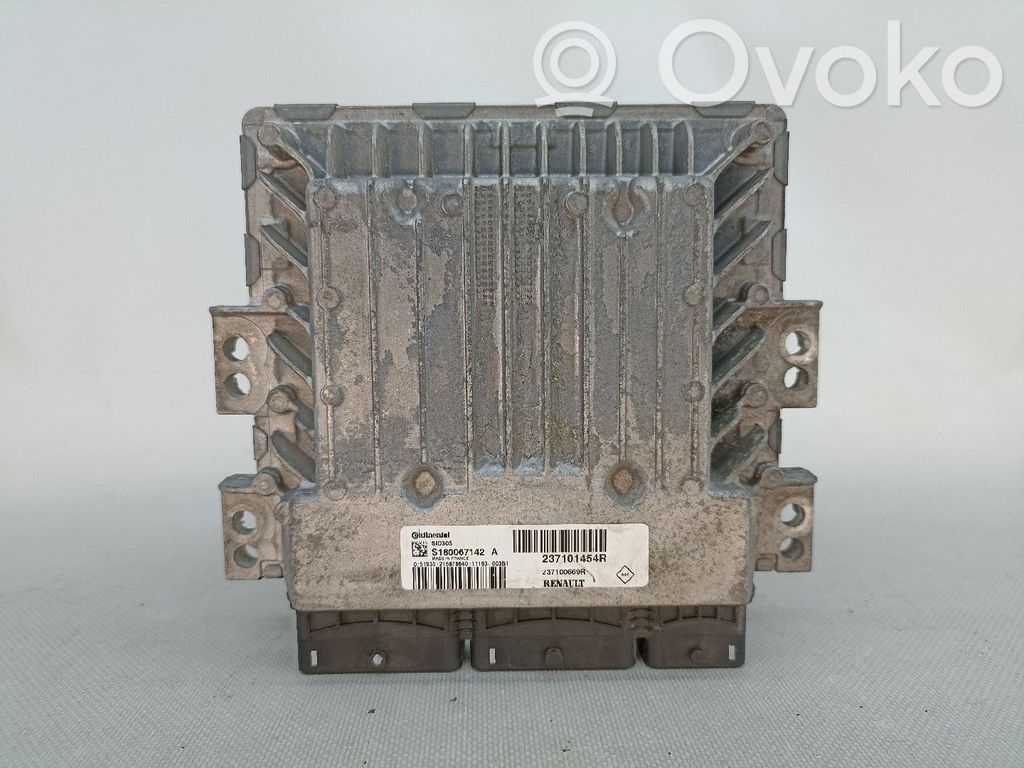 Renault Megane III Unitate/modul de control motor 