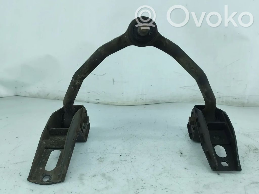 Front control arm   NV