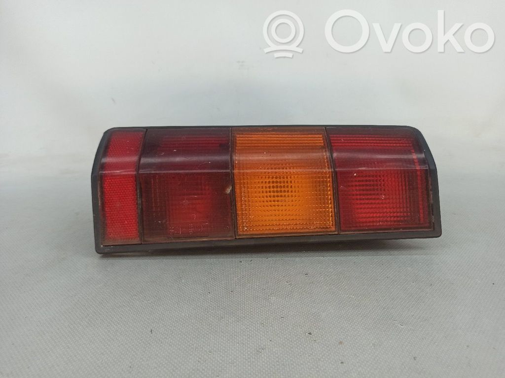 Aizmugurējais lukturis pārsegā   20990G,5PINOS