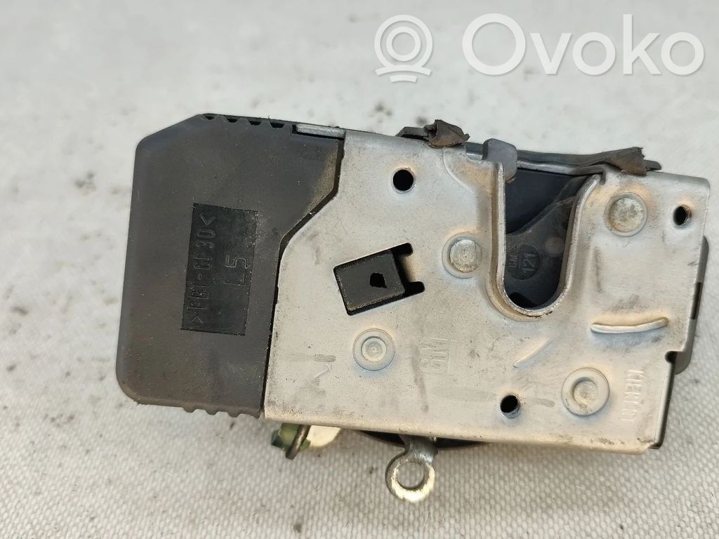 Opel Zafira A Serrure de porte avant