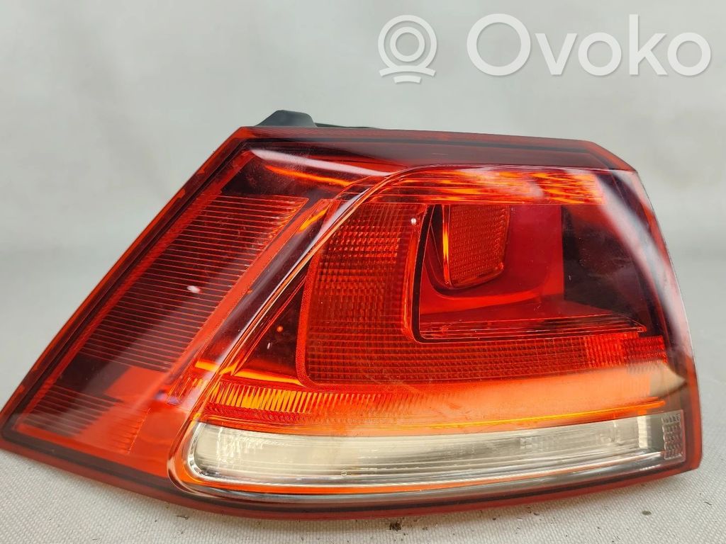 Volkswagen Golf VII Luci posteriori del portellone del bagagliaio