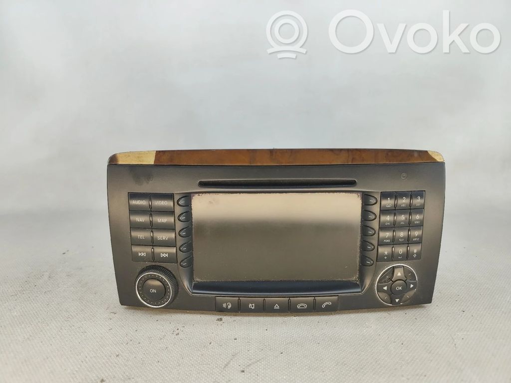 Mercedes-Benz R W251 Unidad delantera de radio/CD/DVD/GPS