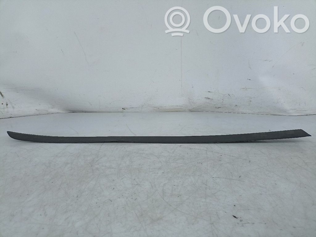 Opel Astra H Front door trim (molding) 