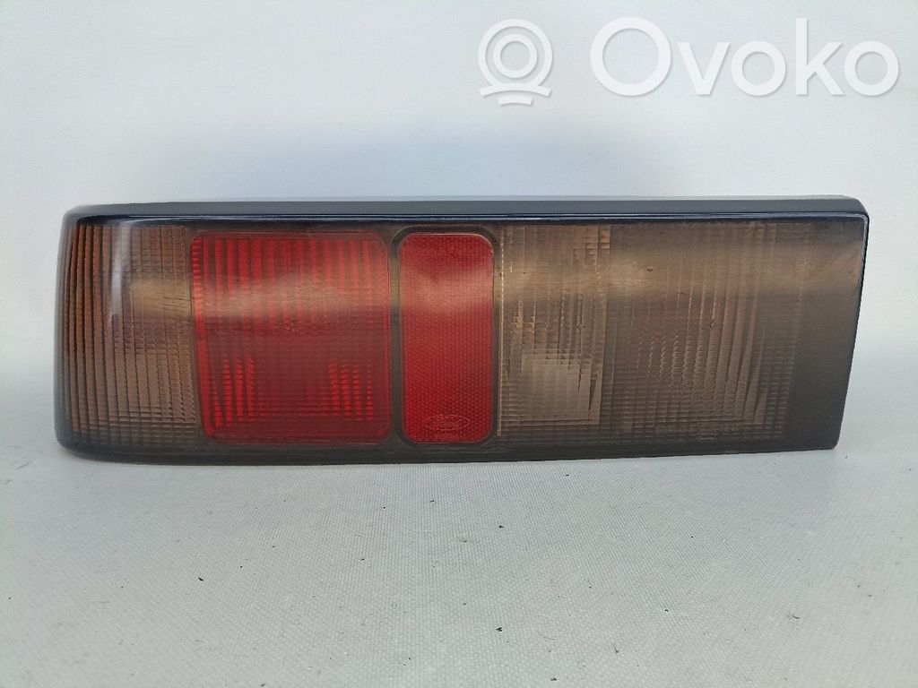 Ford Sierra Takaluukun takavalot 