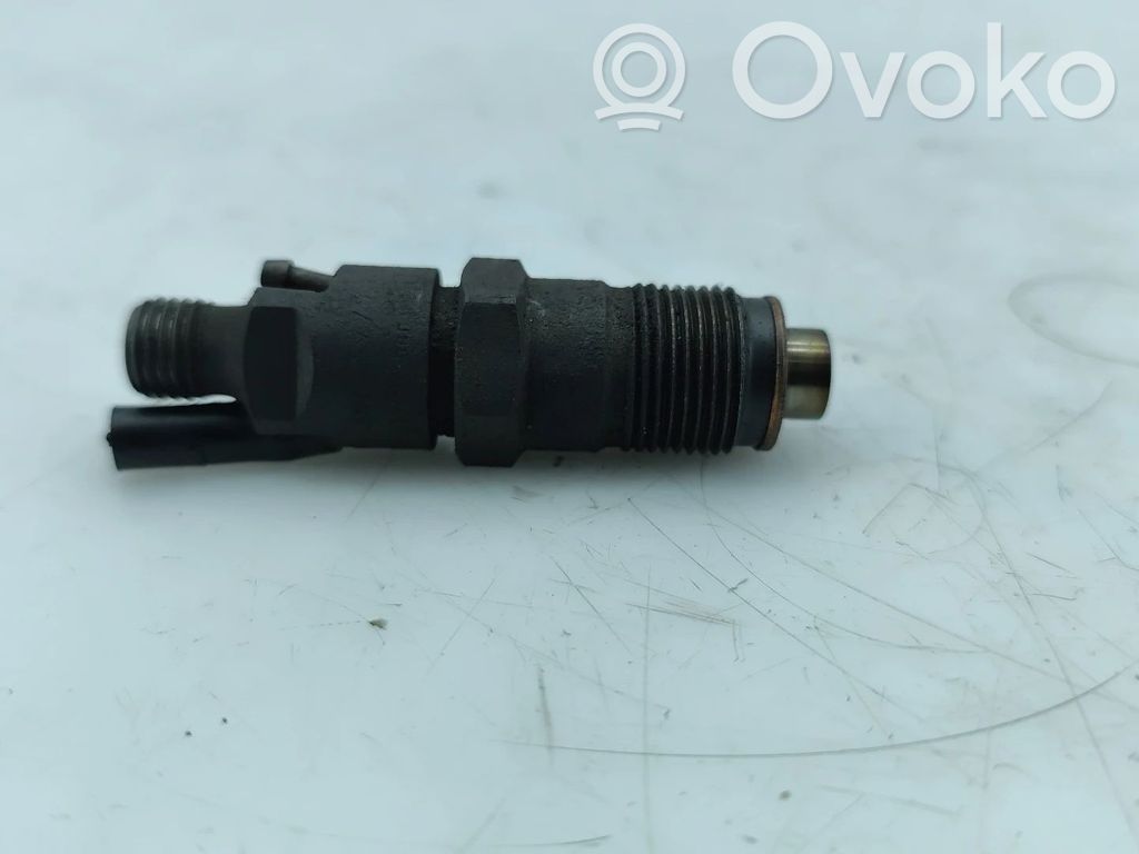 Nissan Vanette Inyector de combustible 