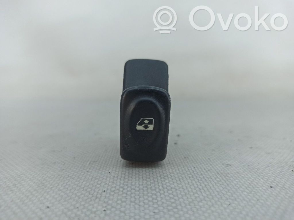 Renault Megane I Schalter el. Fensterheber
