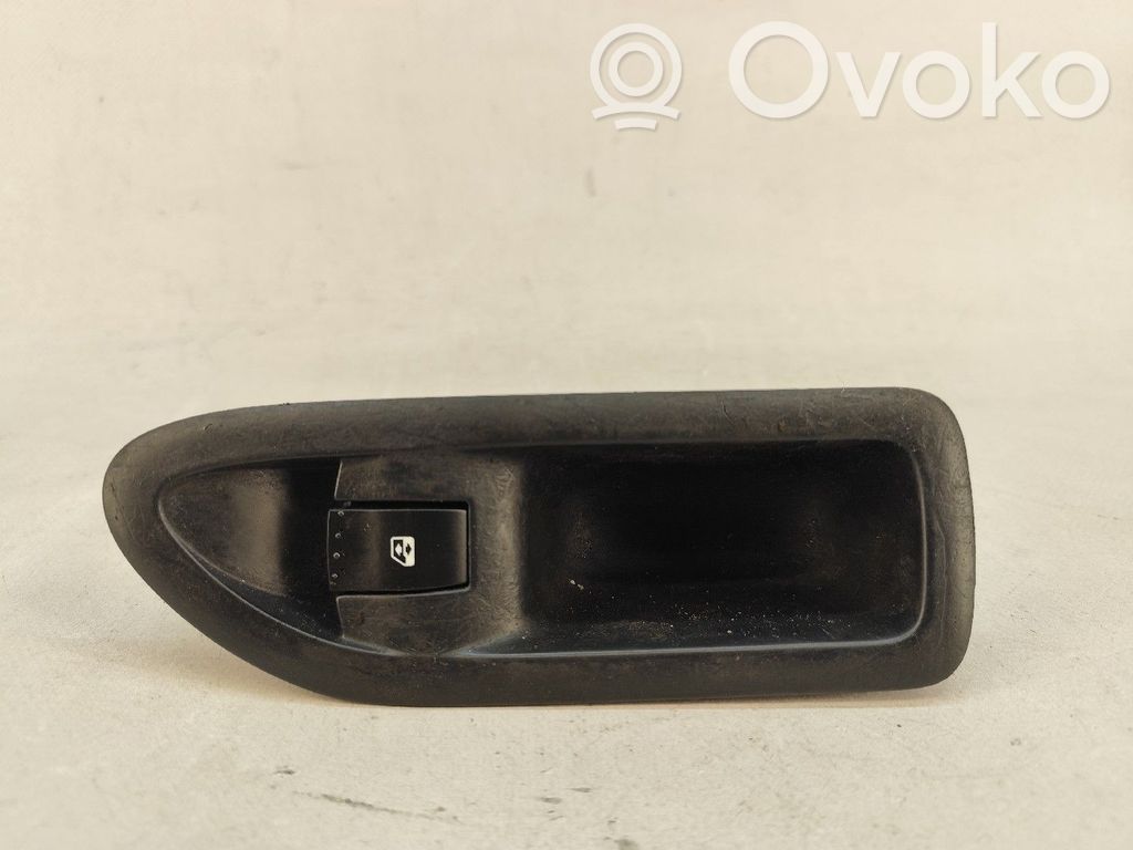 Interruptor del elevalunas eléctrico   8200016013,6PINOS