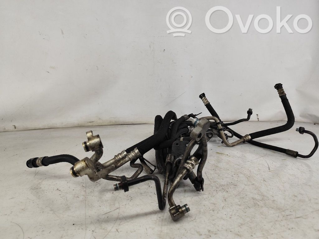 BMW 5 GT F07 Conductă/pâlnie umplere ulei 