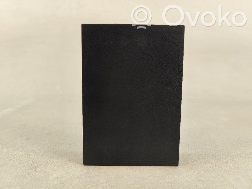 Engine control unit/module   CARREGADOR,283423095R,8PINOS,TELEMOVEL