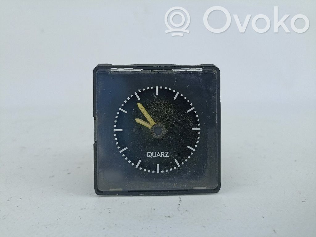 Opel Corsa A Clock 
