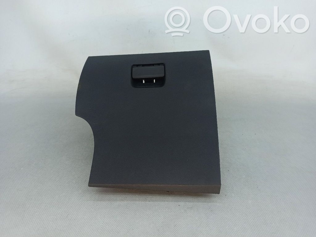Boite à gants   9686445977
