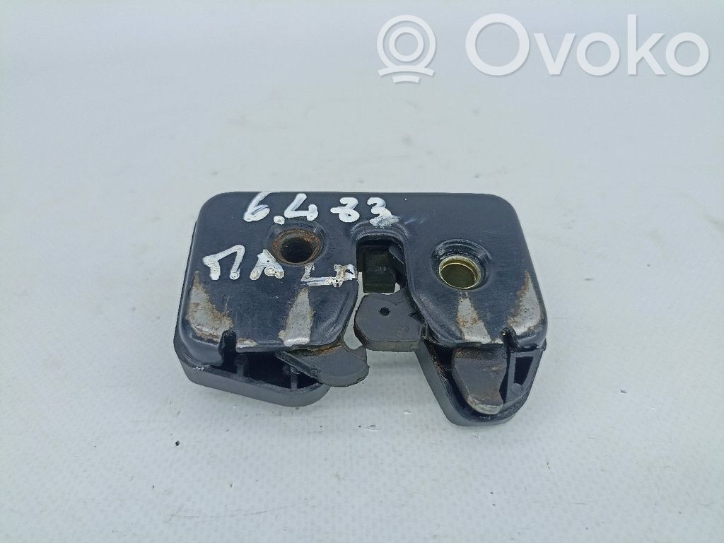 Volkswagen Polo III 6N 6N2 6NF Serratura esterna portellone 