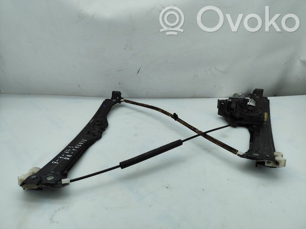 Citroen DS5 Front window lifting mechanism without motor 