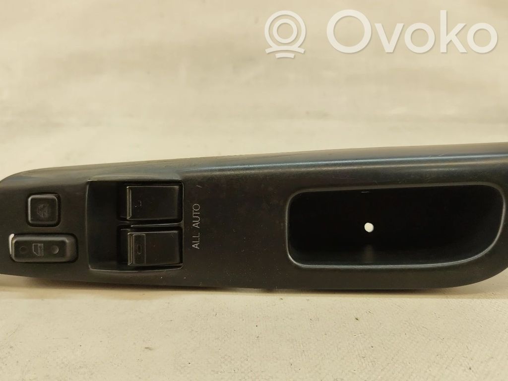 Toyota Corolla Verso E121 Electric window control switch 