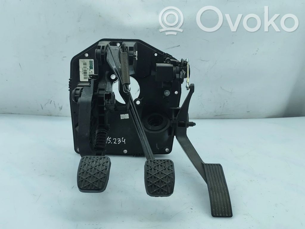 Mercedes-Benz A W168 Assemblage pédale 